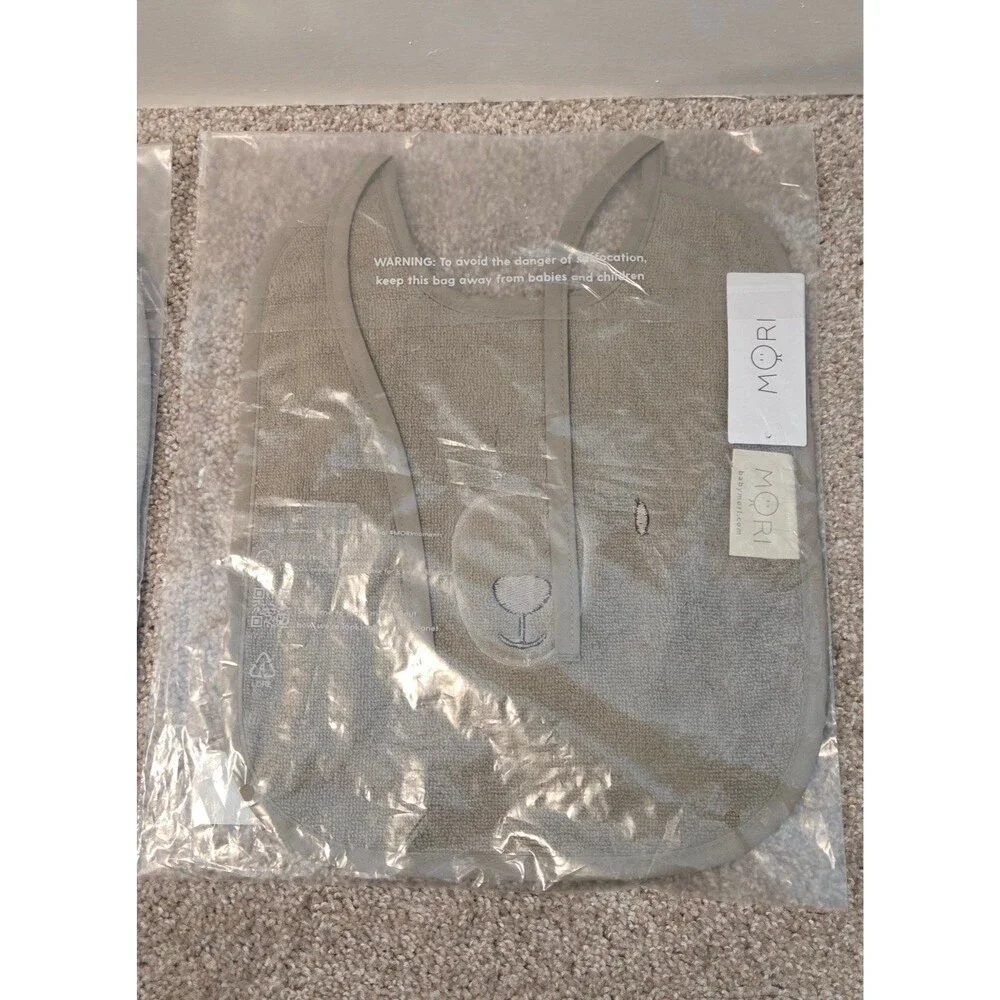 Baby mori organic cotton animal tie bibs